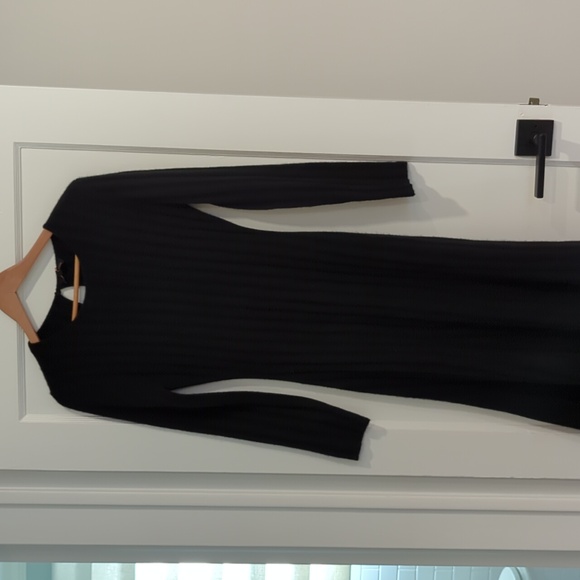 NWT Quince Mongolian Cashmere Wide-Rib Midi Dress - Small - Black - Picture 4 of 5